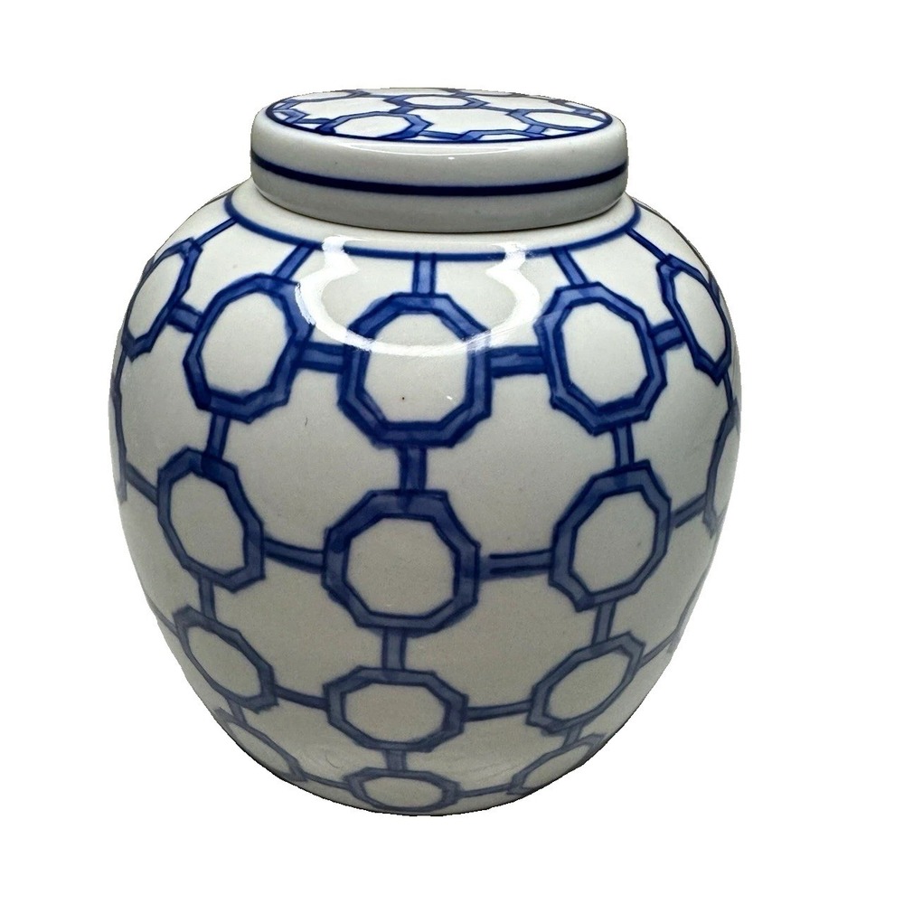 BB Dynasty Link Lidded Jar - Blue & White Chinoiserie